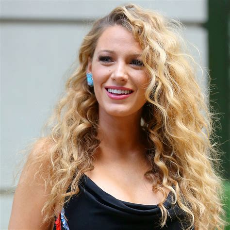 Blake Lively Wowed Fans In A Sizzling, Firey Red Swimsuit On Instagram ...