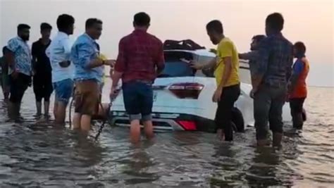 Watch: Hyundai Alcazar gets stuck on beach: What went wrong and how to ...