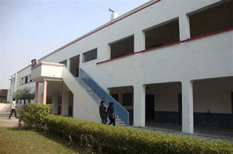 Ch Mahendra Singh Degree College Ghaziabad Campus: Photos, Virtual Tour