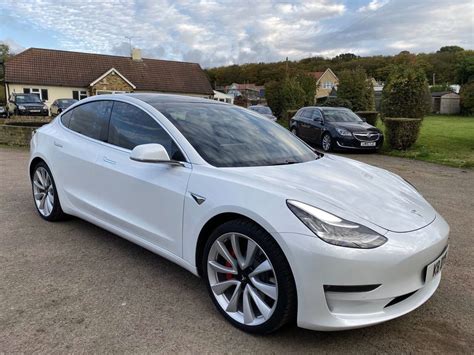 Tesla Model 3 Performance | UK Vehicle Exporters