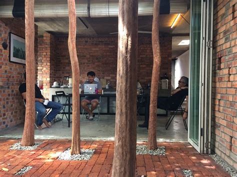 SEKEPING SEAPARK (Petaling Jaya) - Guesthouse Reviews & Photos ...