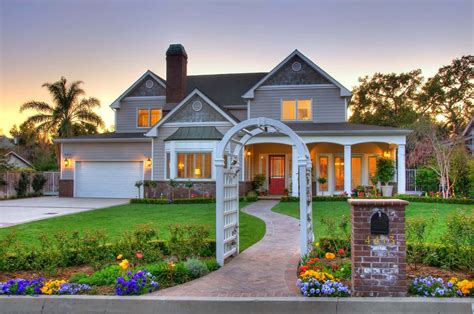 [100+] Dream House Pictures | Wallpapers.com