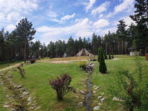 HOTEL HAJDUCKE VODE (Teslic) - Specialty Hotel Reviews & Photos ...