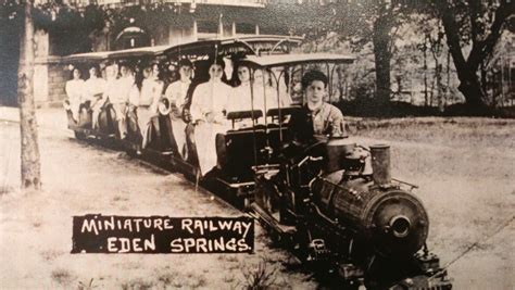 Miniature Railroad House Of David