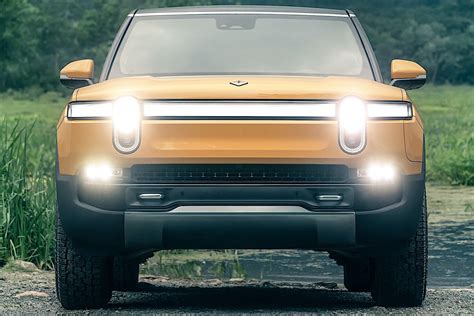 Rivian Releases Massive OTA Software Update, R1S Now Considerably Improved - autoevolution