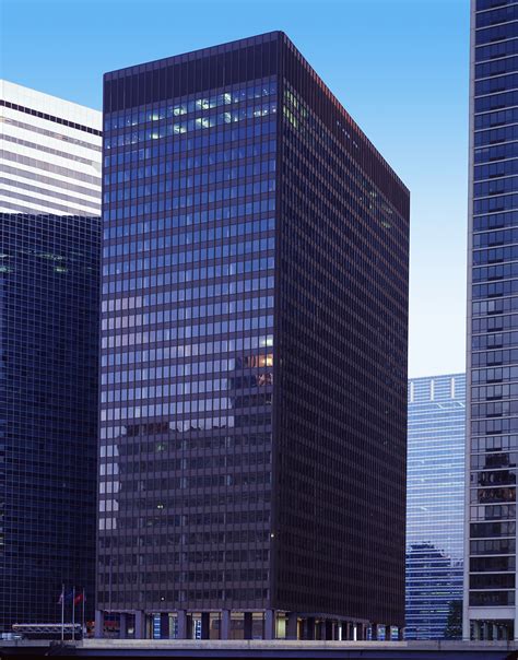 303 East Wacker - Chicago - Properties – Hines