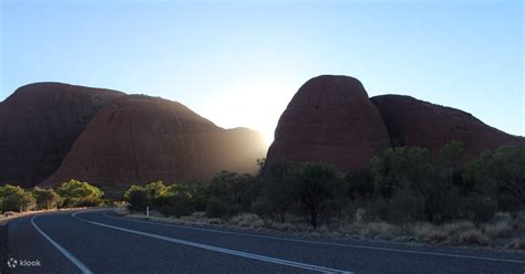 Kata Tjuta Sunrise and Valley of the Winds Tour - Klook India
