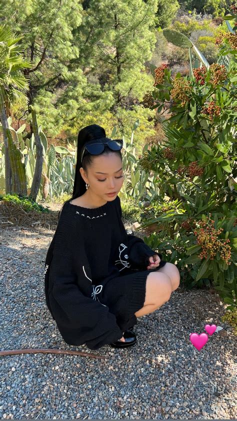 Bella Poarch (bllapoarch) Nude OnlyFans Leaks (8 Photos) | #TheFappening