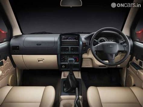 Chevrolet Tavera Neo 3 Interior