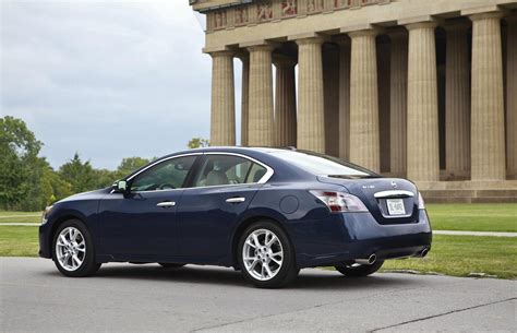 2015 Nissan Maxima Image. Photo 35 of 53