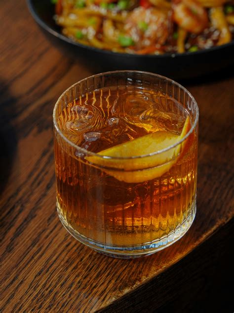 Bulleit Bourbon Old Fashioned: Discover The Perfect Classic Twist