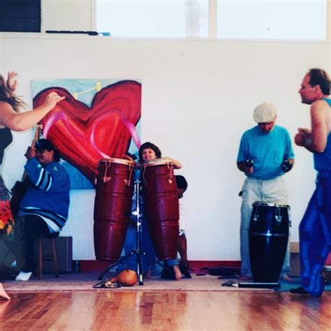 About Lily Ray - Lily Ray