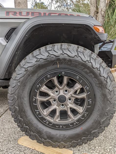Rubicon 392 Wheels and Tires | Jeep Gladiator (JT) News, Forum ...