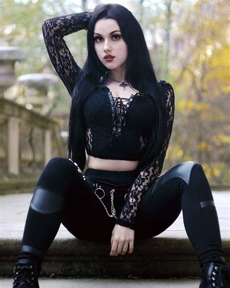 Pin on Gothic Beauties