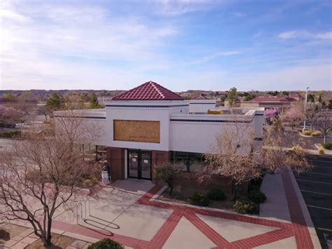 Stand-Alone Restaurant Building in Taylor Ranch