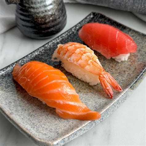 Sashimi Sushi
