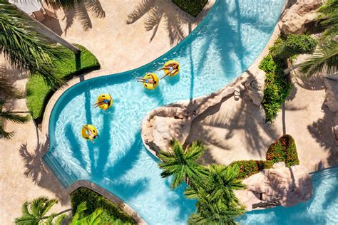Hotels With Lazy Rivers: Waterparks and Pools for Adults