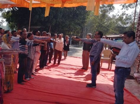 Organizing a meeting by the Agricultural Produce Market Committee ...