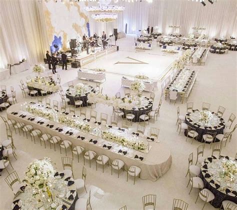 Rezultat imagine pentru Wedding Reception Table Layout