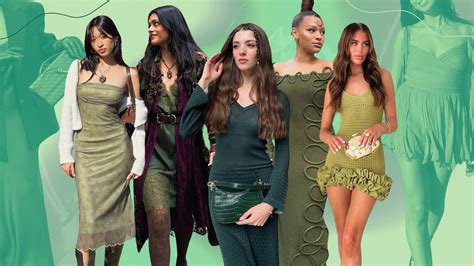 Green Dress Outfits (Featured Image)