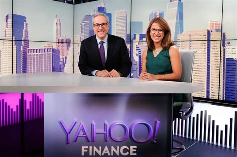 Yahoo Finance Editor's Picks - Yahoo Finance Background