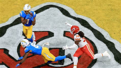 Los Angeles Chargers WR Quentin Johnston's touchdown celebration had ...