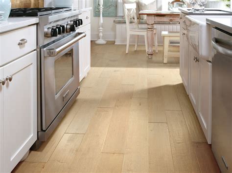 fairbanks maple 6 3 8 sa460 - gold dust Hardwood Flooring: Shaw Wood ...