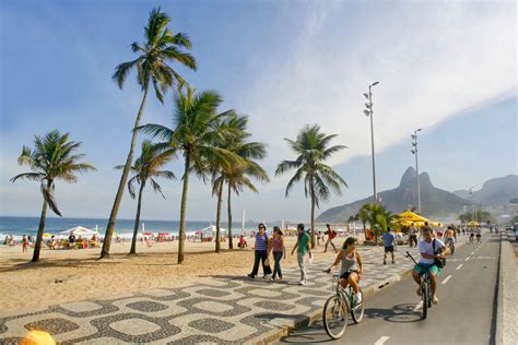Praia de Ipanema - Foto: Pedro Kirilos | Riotur | Rio de janeiro ...