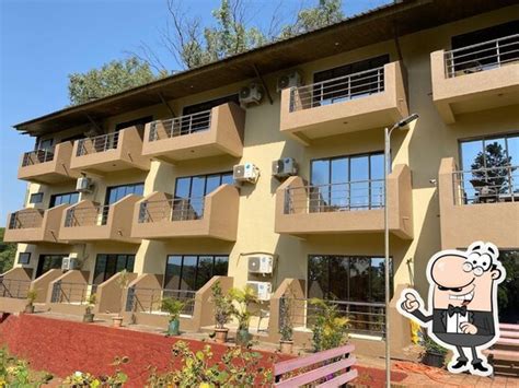 Menu at Hirkani Garden Restaurant & Lodging, Mahabaleshwar