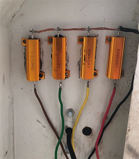 Trailer LED Light Problems 的图像结果