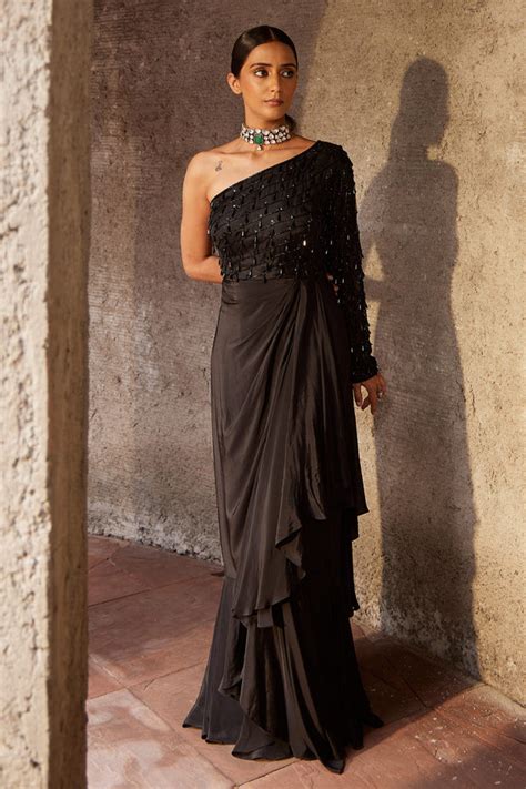 Buy Husna Utsav - Black One Shoulder Gown | Nidhika Shekhar