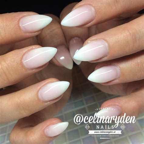 French ombre / french fade / babyboomers / nails | French fade nails ...