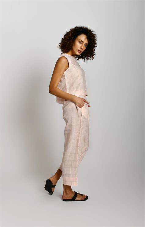 Buy Linen Pant Co-ord Set- Pink at Hiranya