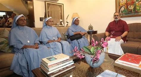 Two nuns booked by police in Chhattisgarh meet Kerala BJP chief in Delhi