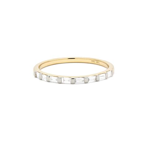 25 Baguette Wedding Bands That Look So Timeless | Who What Wear