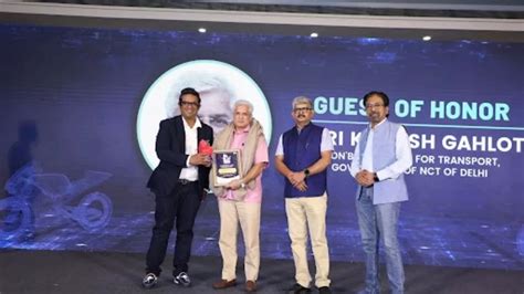 Jagran Hitech EV Conclave Awards 2023 का सफलतापूर्वक आयोजन, ऑटोमोटिव ...