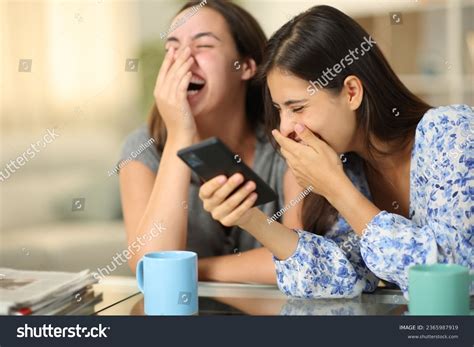 Laugh Out Loud Clips 的图像结果