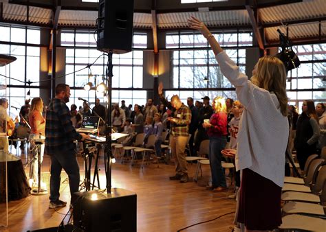 Weekend Service at Third Coast Church | Worship & Kids