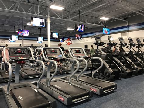 CRUNCH FITNESS - LUBBOCK - 6205 Slide Rd, Lubbock TX - Hours ...