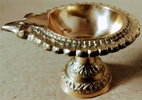 PSJS Combo of Traditional Brass Golden Kubera Vilakku with Stand ...