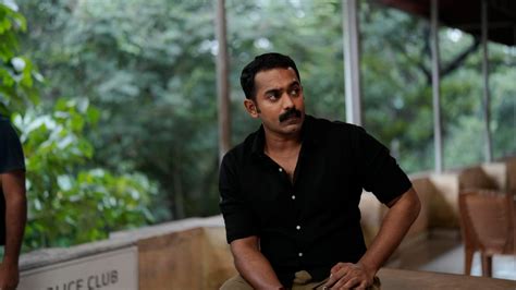 Rekha Chithram - posters, covers, wallpapers — ACMODASI