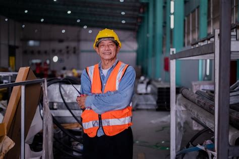 Senior Engineer 的图像结果