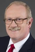 Michael Broszeit tritt in den Ruhestand | Köpfe | 30.08.2019 ...