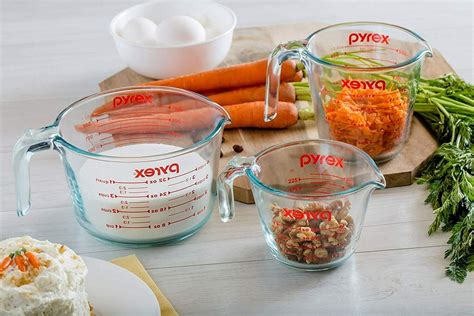 Pyrex Glass Measuring Cup Set ,Clear