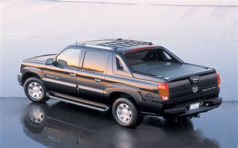 2006 Cadillac Escalade EXT Image. Photo 2 of 16