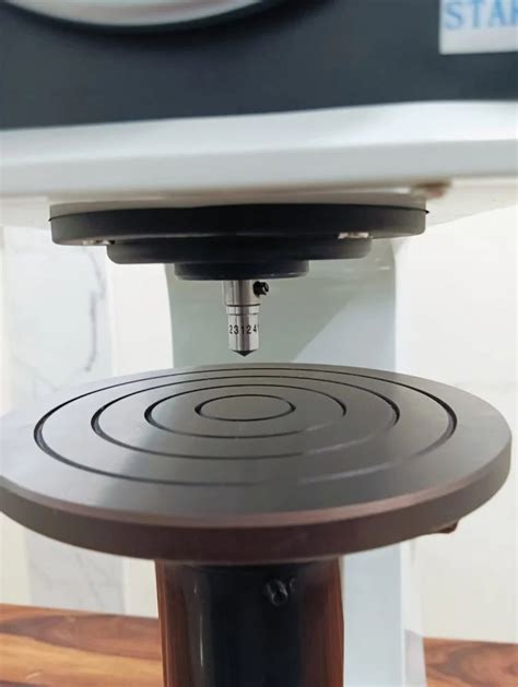 Rockwell Hardness Testing Machines - Digital Rockwell Hardness Testing ...