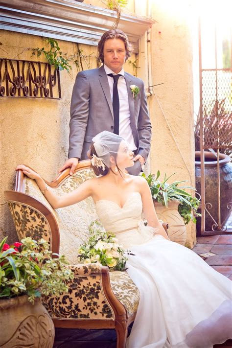 Classy Bride 的图像结果