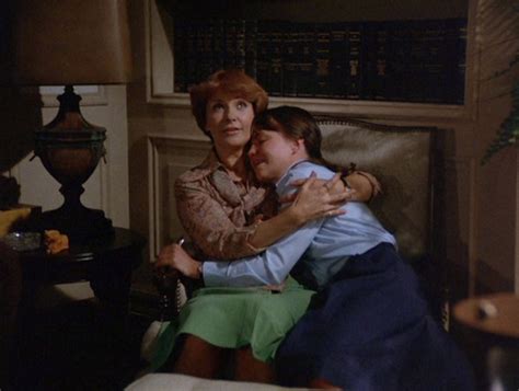 Flashback: Sybil (1976) | Montages