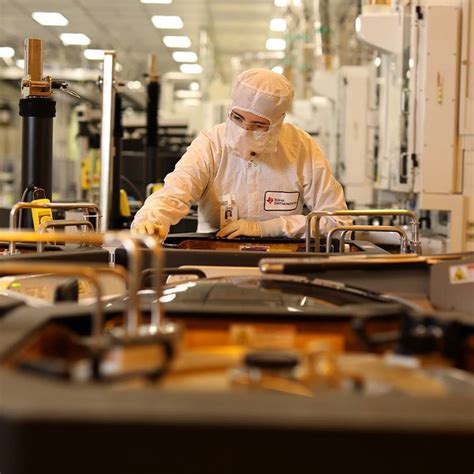 With RFAB2, TI Bumping Up Analog Chip Production - EE Times