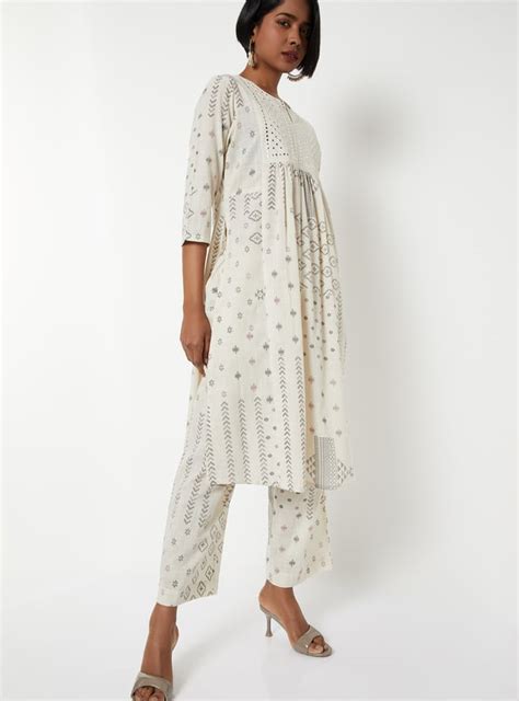 Buy Women Printed Straight Kurta Set Online at just Rs. 1199.0 ...